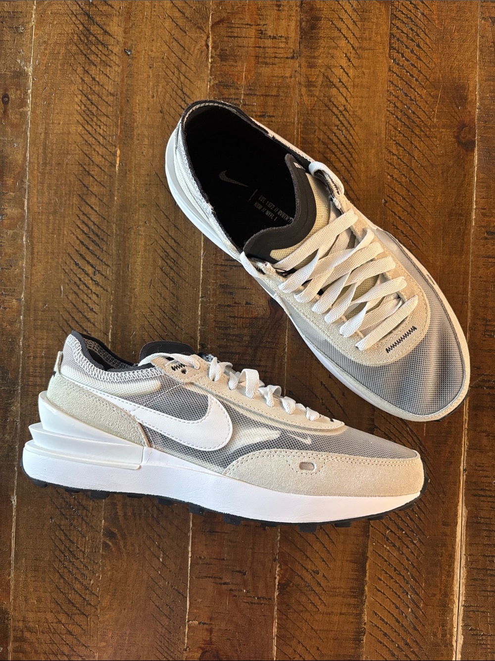 Nike Waffle One Cool Gray and White Shoes Sneakers in Womens Size 7.5